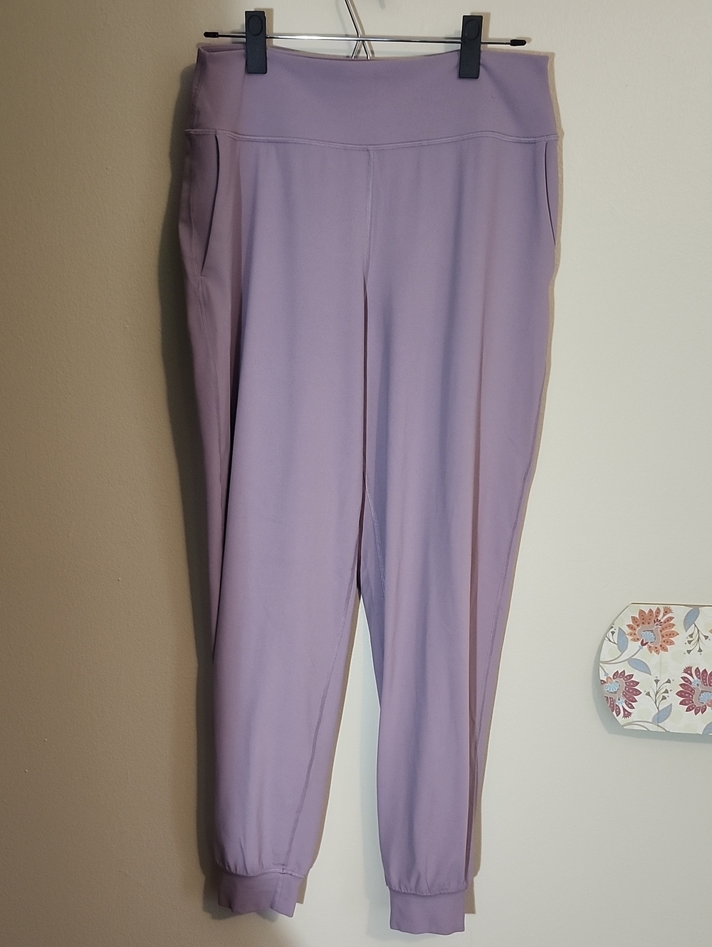 lululemon Lilac Jogger Pants 8